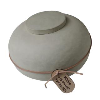 tumbler urn